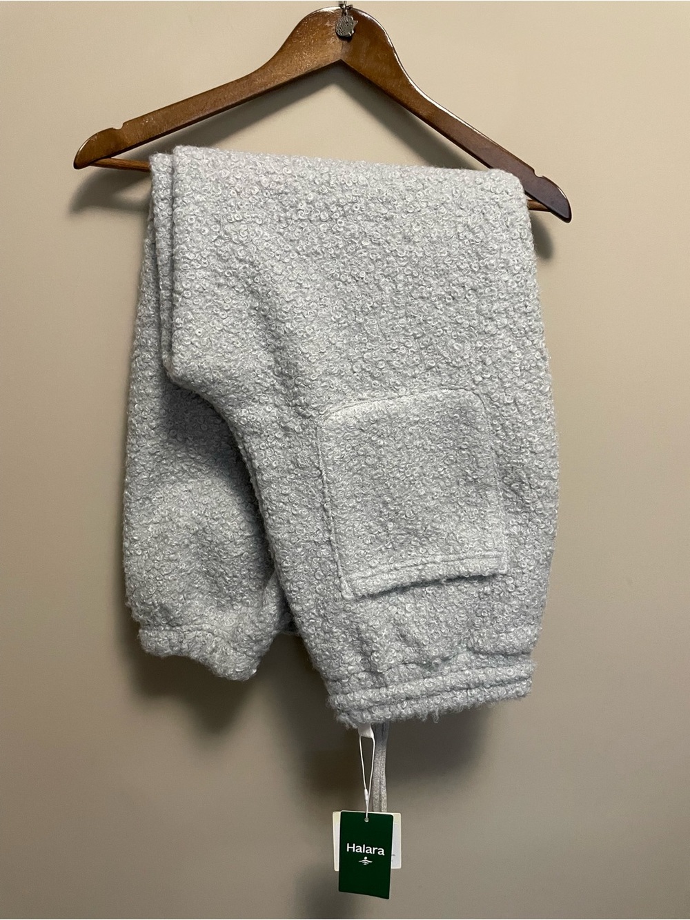 Halara Grey Teddybear Sweatpants New w Tags Women’s Medium